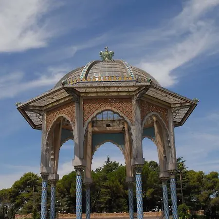 לינה וארוחת בוקר Girosa