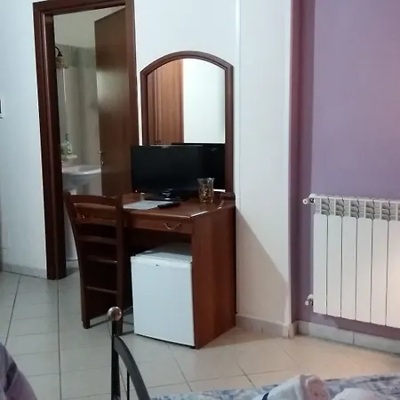 Girosa 2* קלטג'ירונה