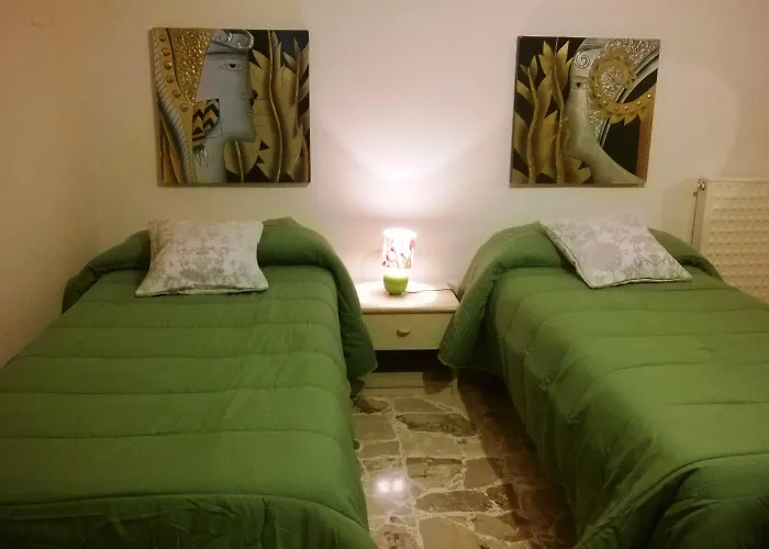 Girosa Bed & Breakfast 2*