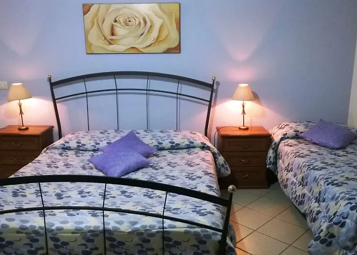 Girosa Bed & Breakfast 2*