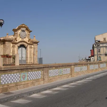 Girosa Bed & Breakfast Caltagirone